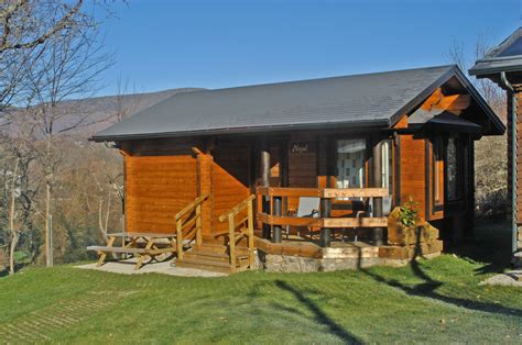 camping lago de sanabria bungalows|6 Cabañas y Bungalows en Lago de Sanabria:。